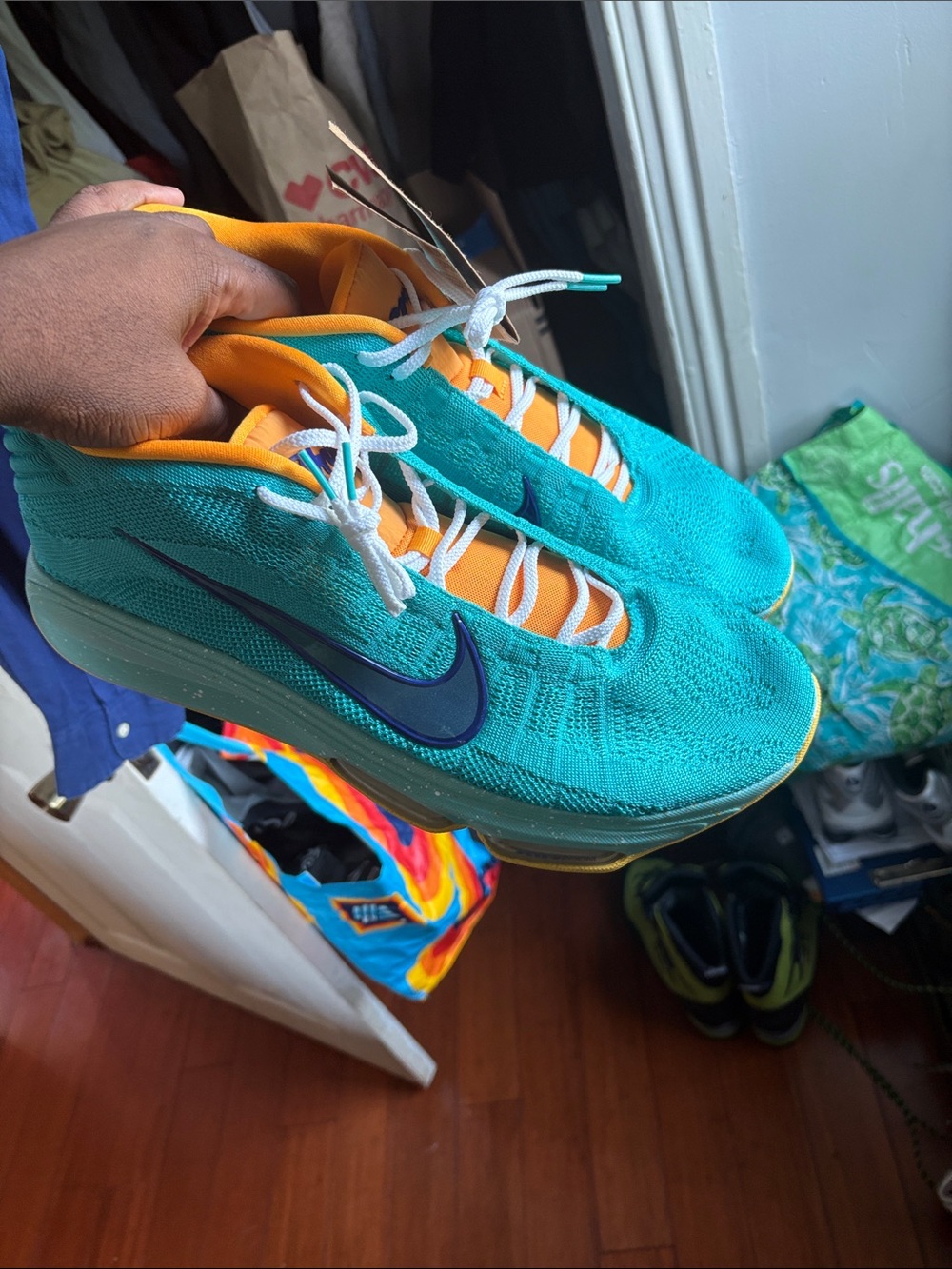 Nike Men’s Teal and Orange Low-Top Sneakers